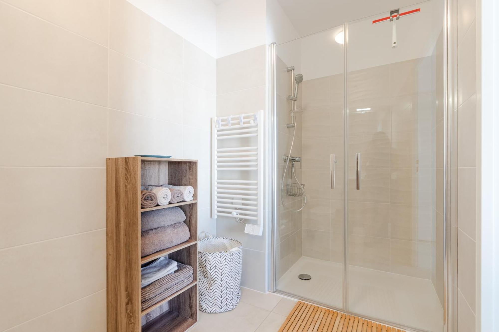 Appartement Neuf 4 Etoiles - Sunset Lodge, Narbonne Plage エクステリア 写真